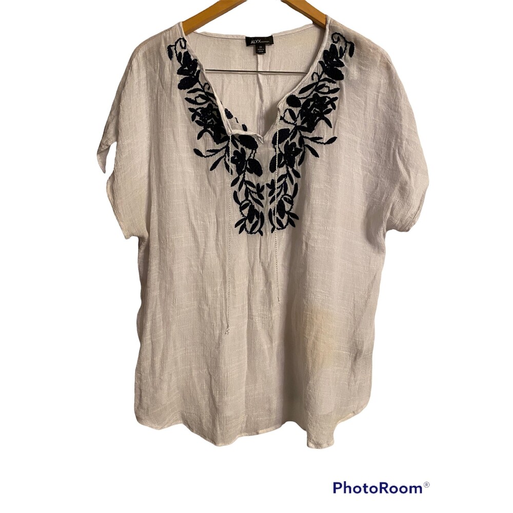 Alyx Woman Shirt 2X with Black Embroidered Design